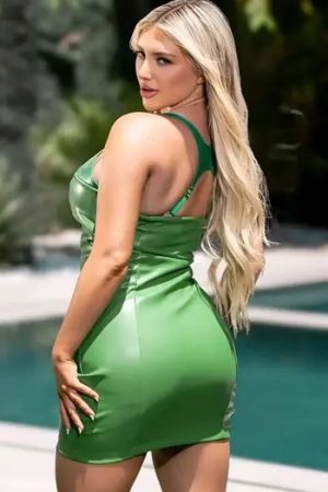 Glamor20Grace20And20Great20Tits.webp.jpeg